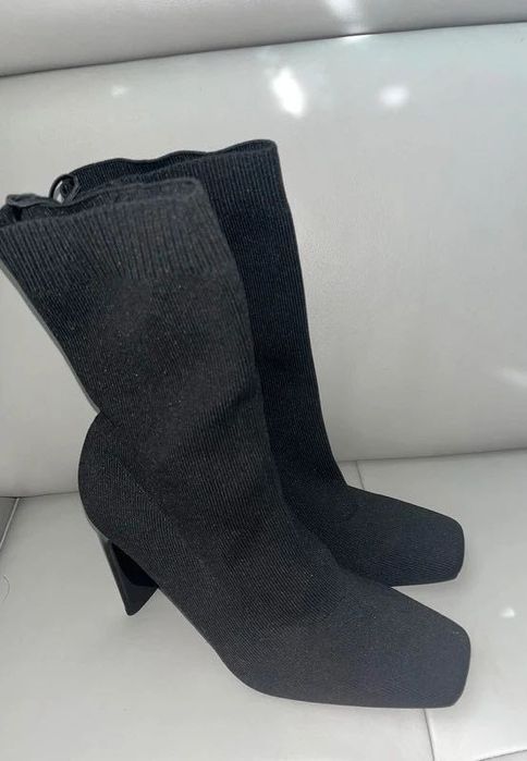Skarpetkowe botki Zara, 39