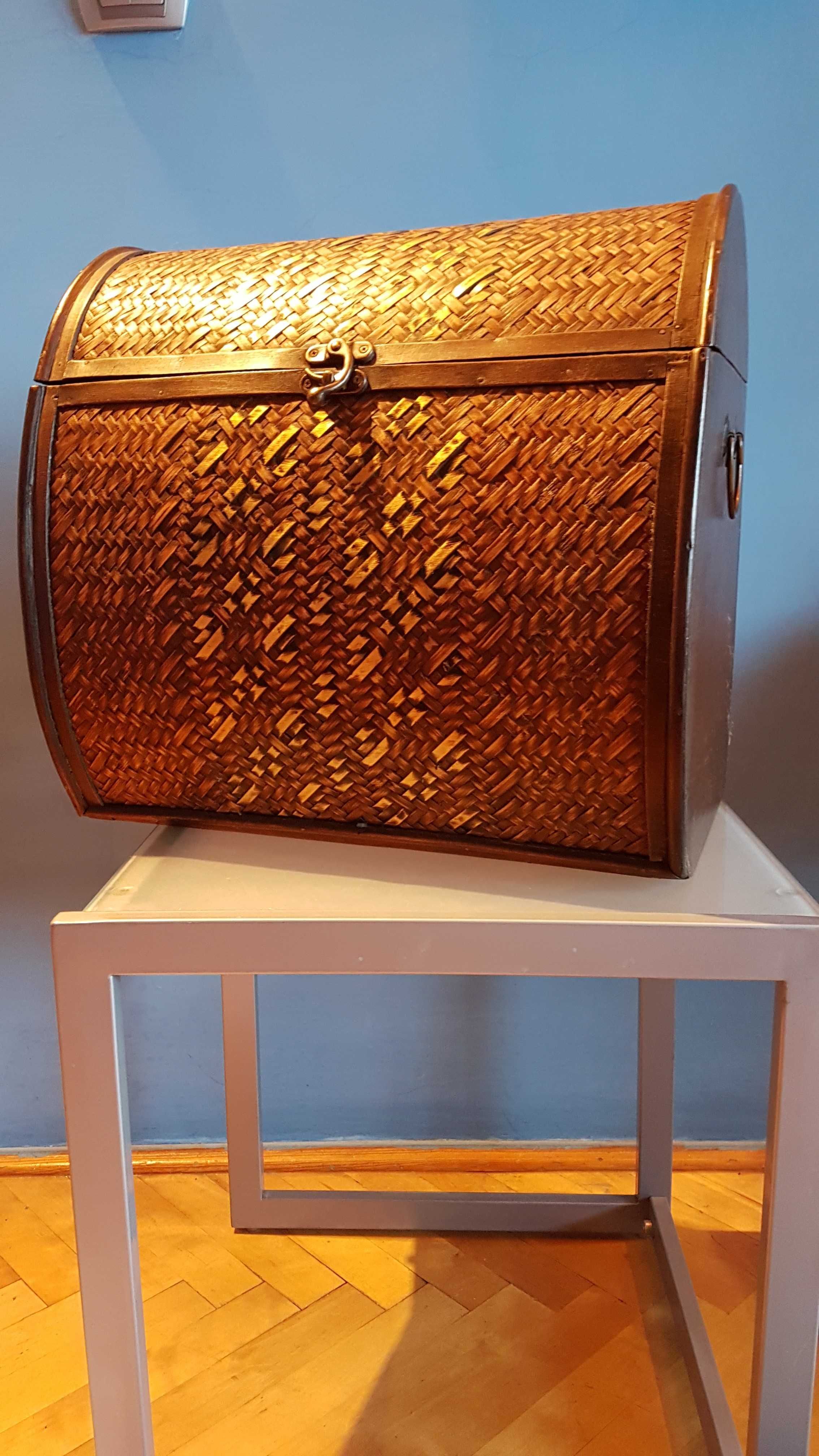 Skrzynia Kufer Kuferek Kosz rattan rattanowa