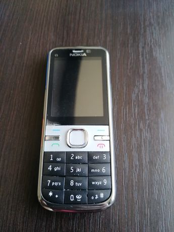 Telefon Nokia C5-00