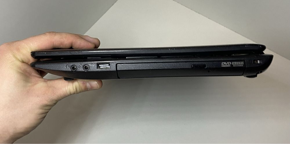 Ноутбук Asus K53B 15.6" 4GB RAM/300GB HDD! N2315