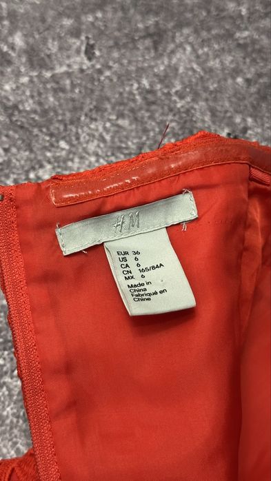 ПОДАРУНОК H&M червоне плаття дешево гарне old money opium archive