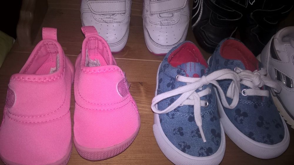 Sandálias Sapatilhas Puma Adidas Reebok Disney Mickey Minnie Decathlon