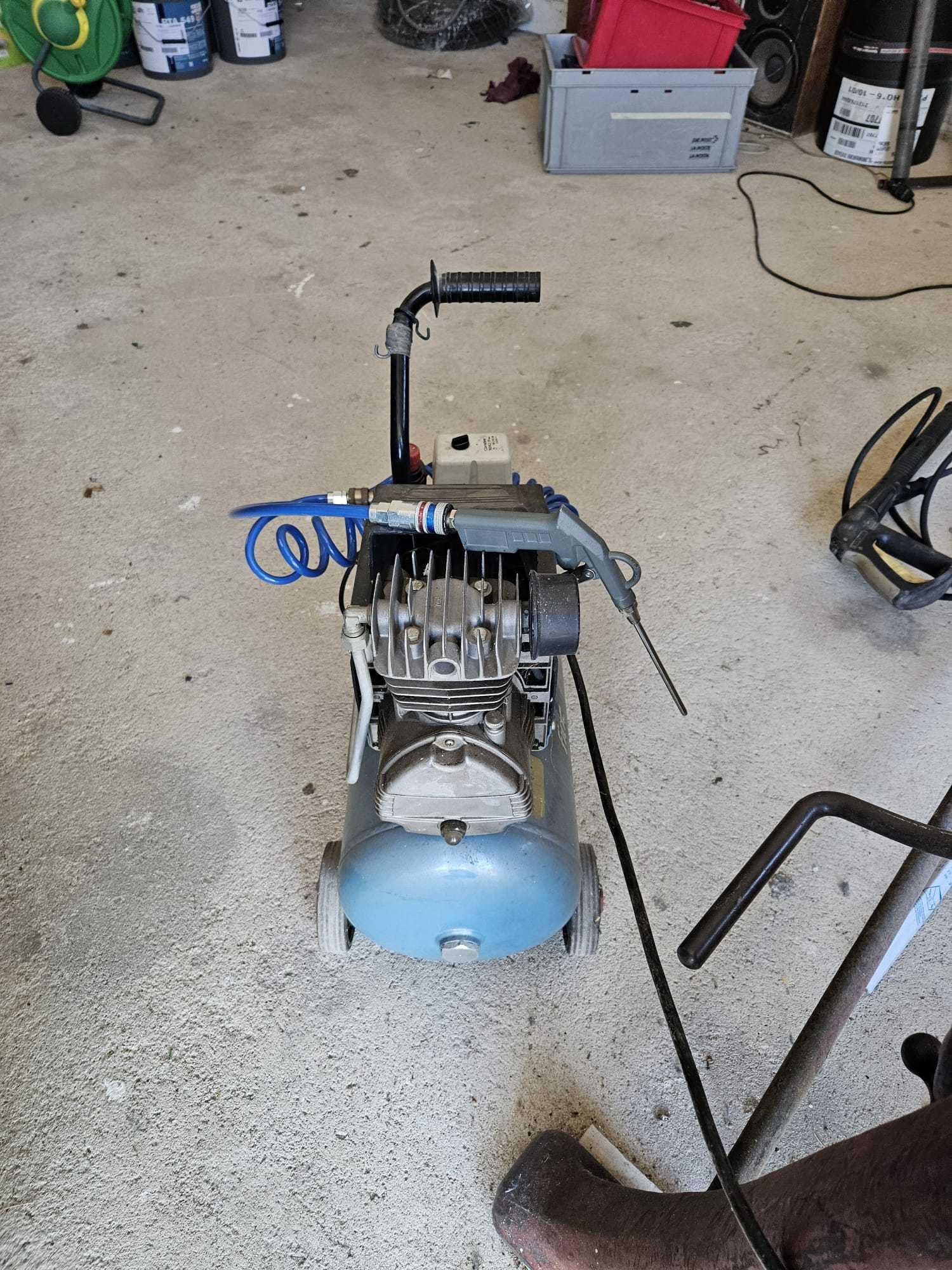 Compressore a ar