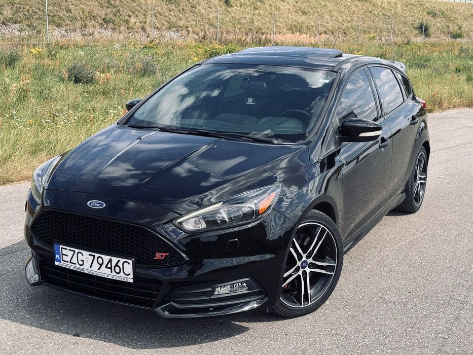 Ford Focus ST / Recaro / Szyberdach / Grzan.Kier / Sync / Sony
