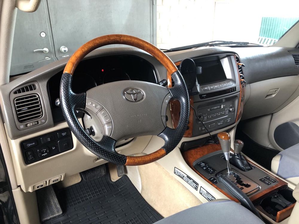 Toyota Land Cruiser 2006