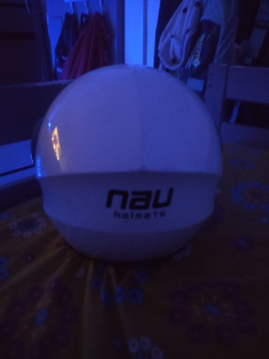 Capacete da NAU HELMETS