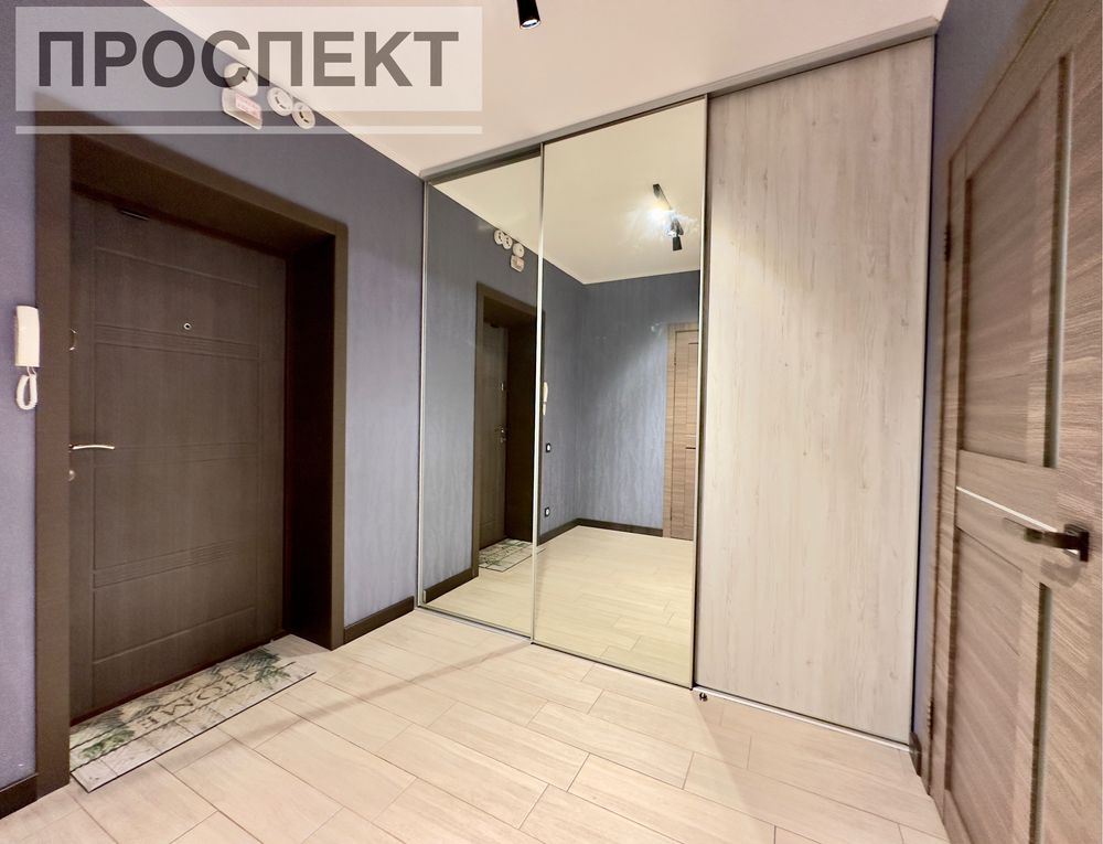Продам 1 кімн. квартиру вул. Харківська ( ЖК « Зарічний). Вид на річку