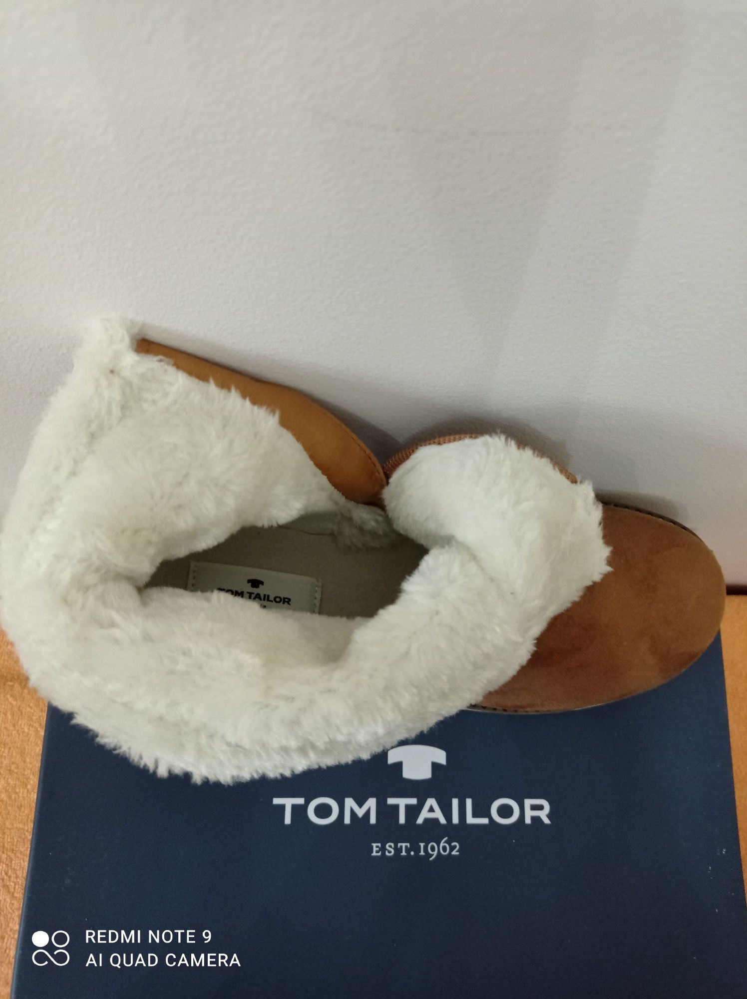 NOWE buty zimowe, śniegowce typ emu Tom Tailor - rozmiar 38.