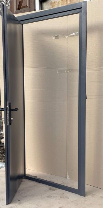 Вхідні двері, двері сталеві з МДФ, двері в підʼїзд гараж Розпродаж