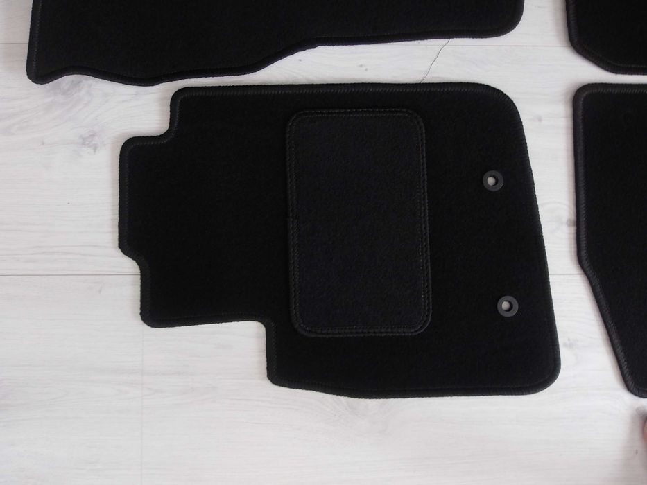 Dywaniki Welurowe Volvo V40 S40 98-12 Idealnie Dopasowane