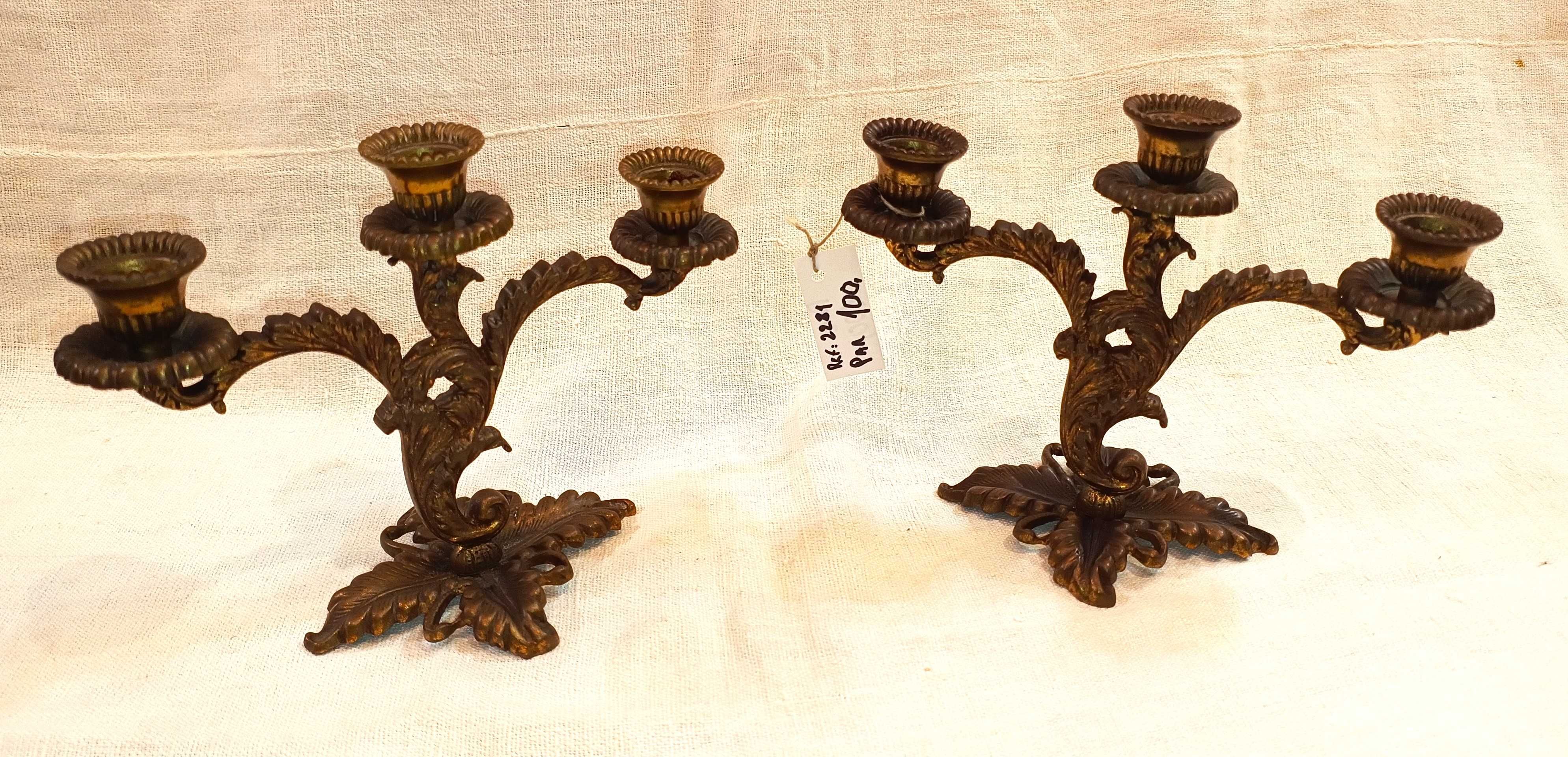Pares Candelabros