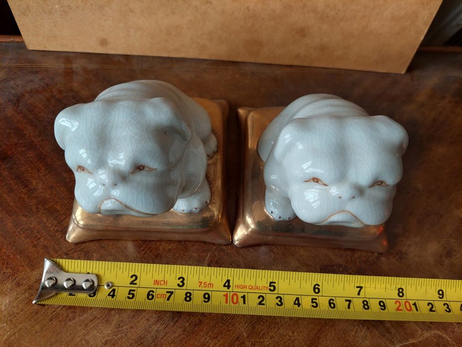 Esculturas porcelana buldog