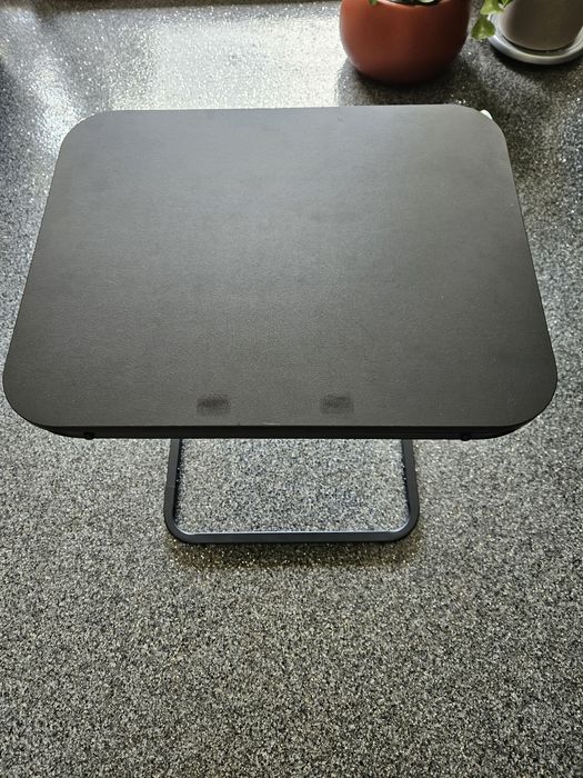 Sprzedam stolik ikea