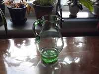 Большой кувшин зеленое стекло \ цветное чешское гутное стекло