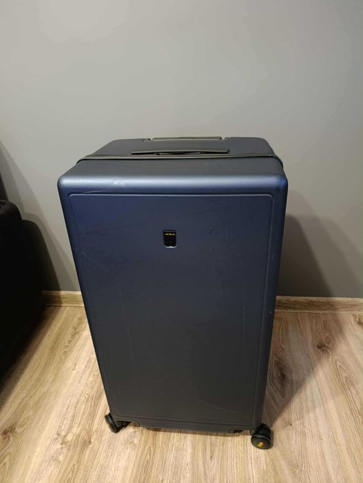 Walizka bagażowa 99L obrotowe kółka twarda lekka