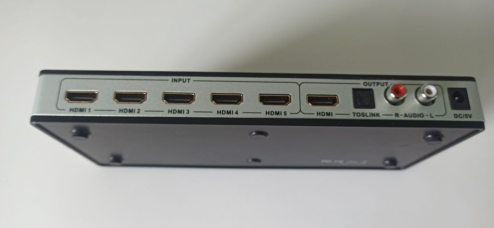 HDMI 5x1 Switch & Audio Extractor