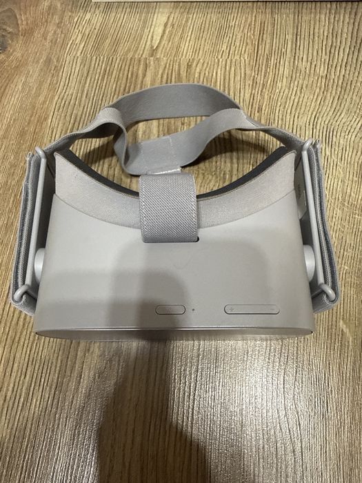 Oculus go, на 64gb
