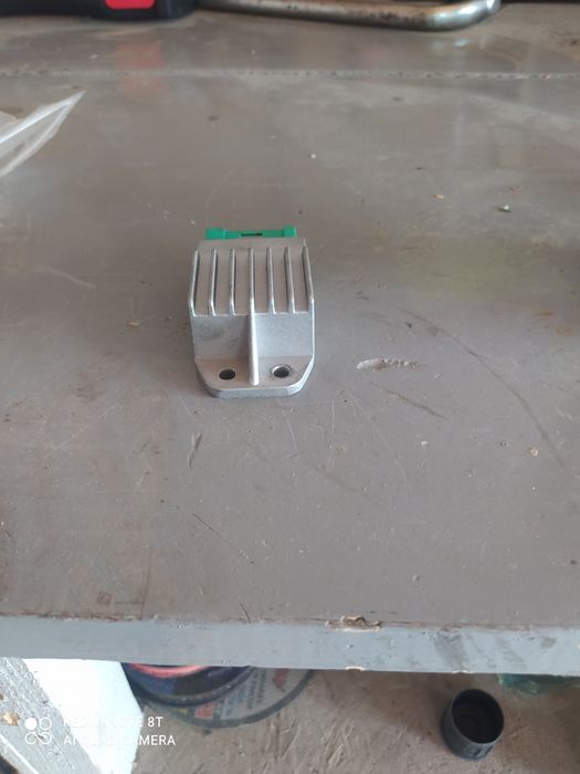 Регулятор напруги