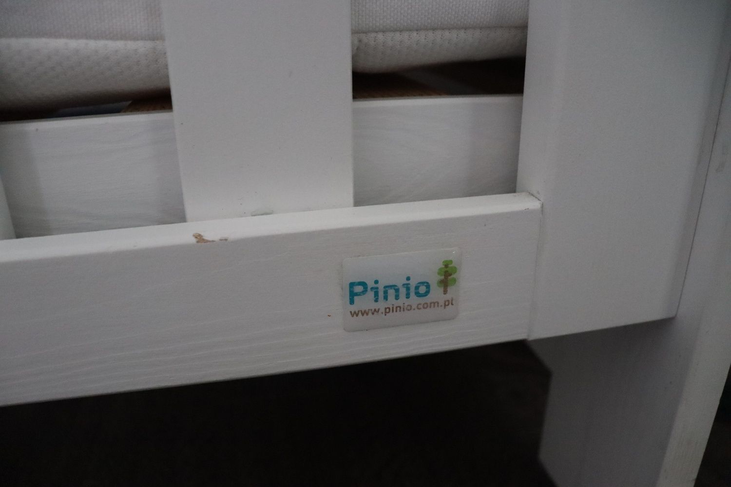Łóżeczko dla dziecka 120x60 z litego drewna Pinio