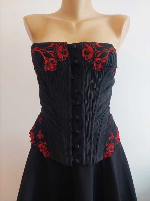 Корсет Ann summers з вишивкою 44р.