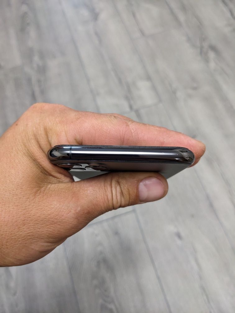 iPhone 11 pro max 256 или обмен