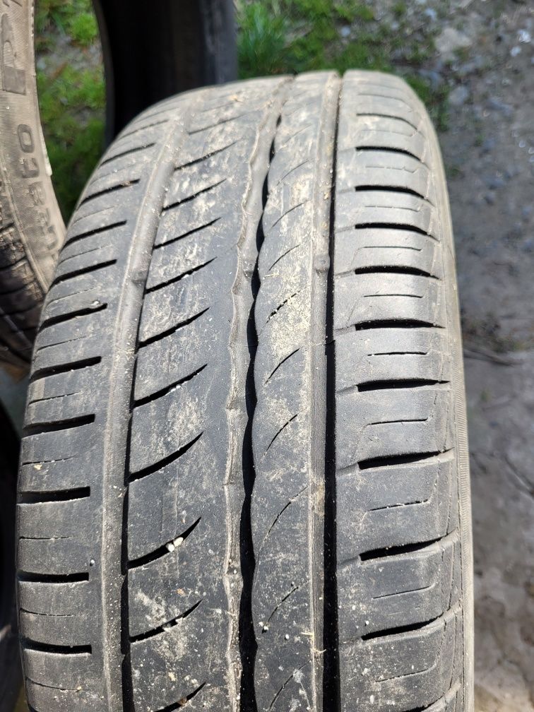 Pirelli Cinturato 195/55/16  P1 DOT 2777