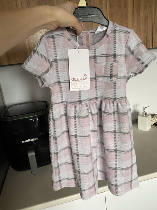 Нова гарна сукня р. 98 2-3 роки