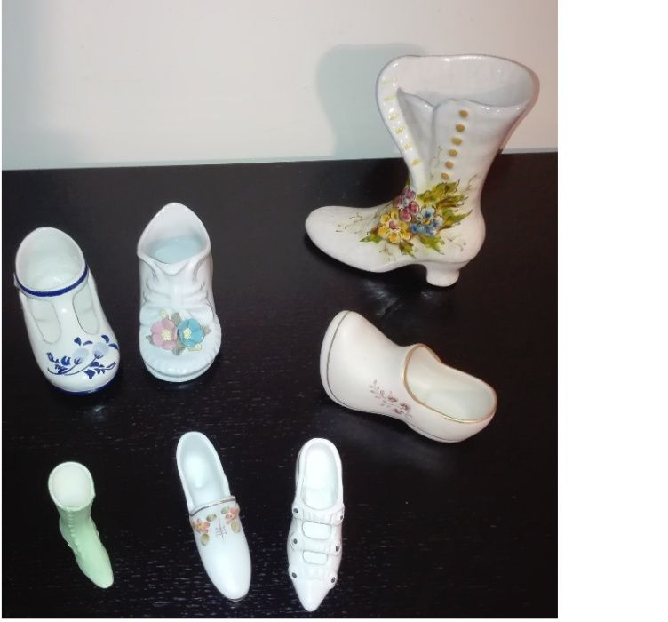 Botas e sapatos em porcelana