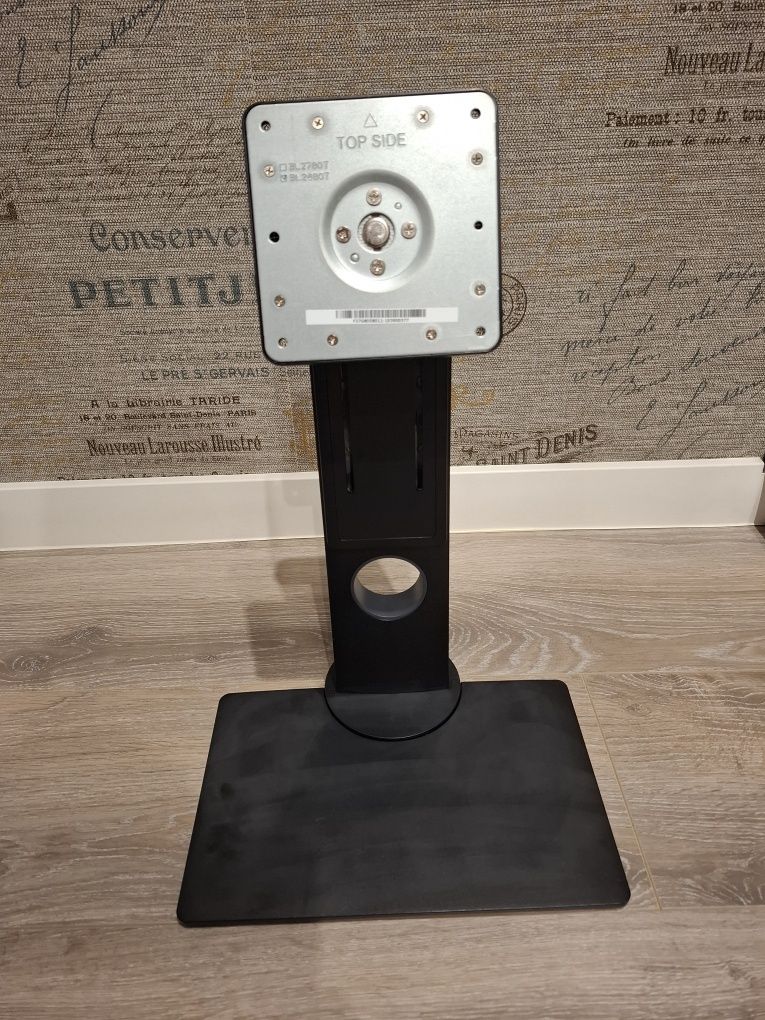 Стійка від Монитора 23.8" BenQ GW2490T.