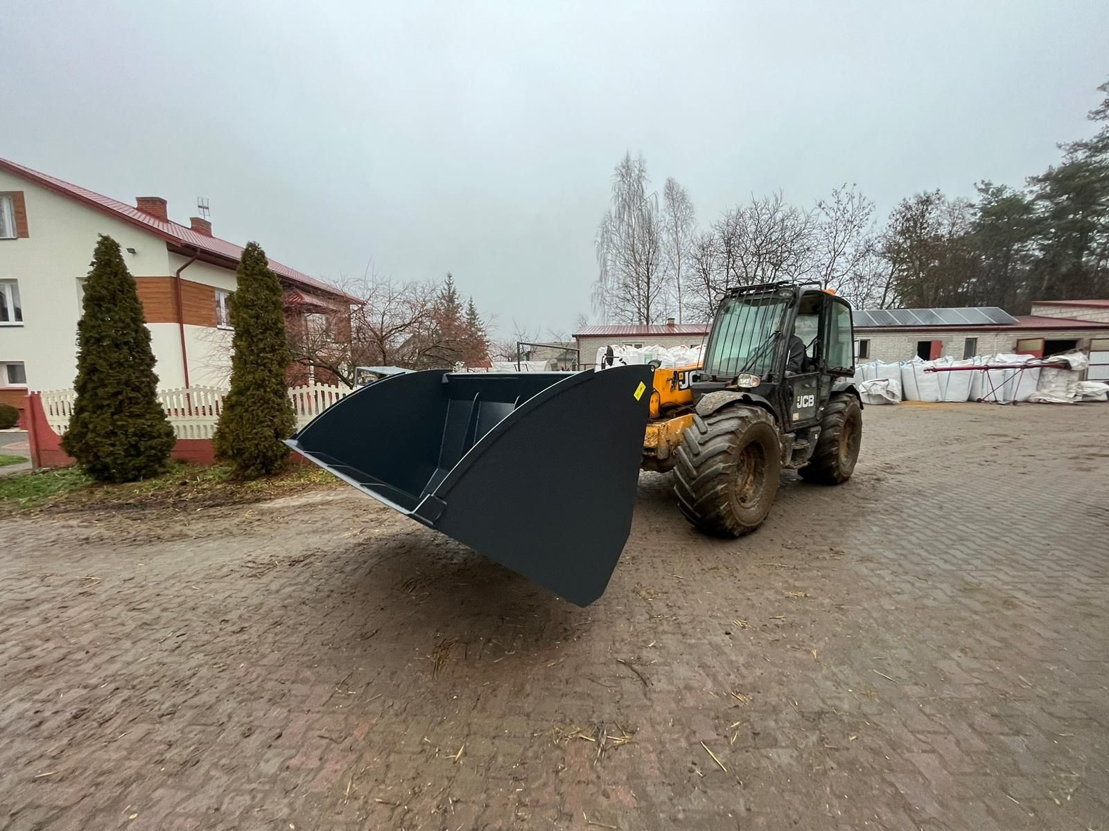 ŁYCHA XXL DALEKI WYSYP daleki wyładunek JCB Merlo Manitou Euro DOSTAWA
