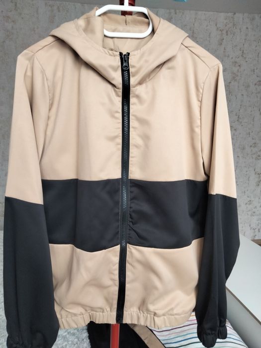 Damski zestaw, bluza +spodnie. Rozm. S/36.