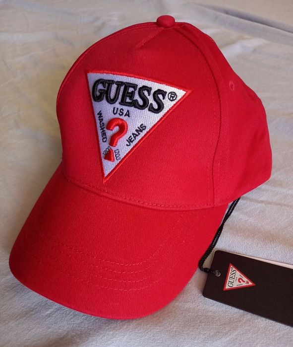 Guess oryginalna czapka z daszkiem