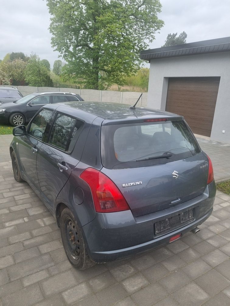 Witam sprzedam ładne suzuki 1.3 benzyna