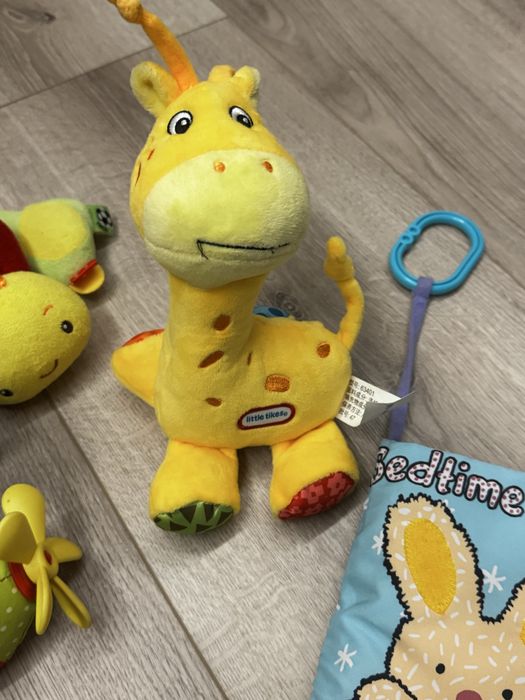 Іграшки на коляску, мʼякі іграшки