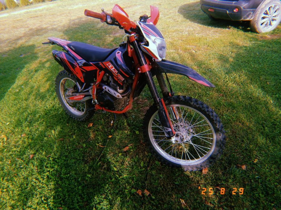 Срочно продам BSE j10, 250 куб, 26 л/с