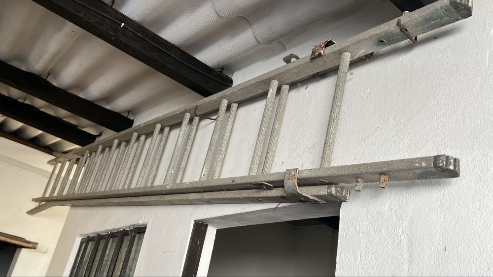 Escada de Aluminio Extensivel 2x4 mts