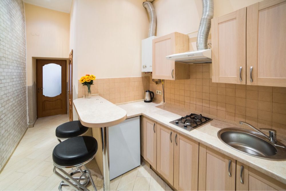 Власник! Проспект Свободи. Подобова оренда