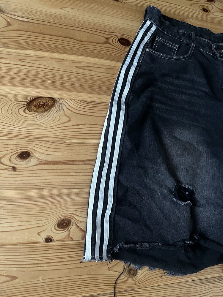 Balenciaga x adidas шорты