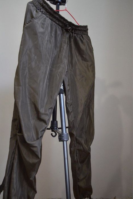 Жіночі спортивні Джогери(парашути )  штани тренд 2024