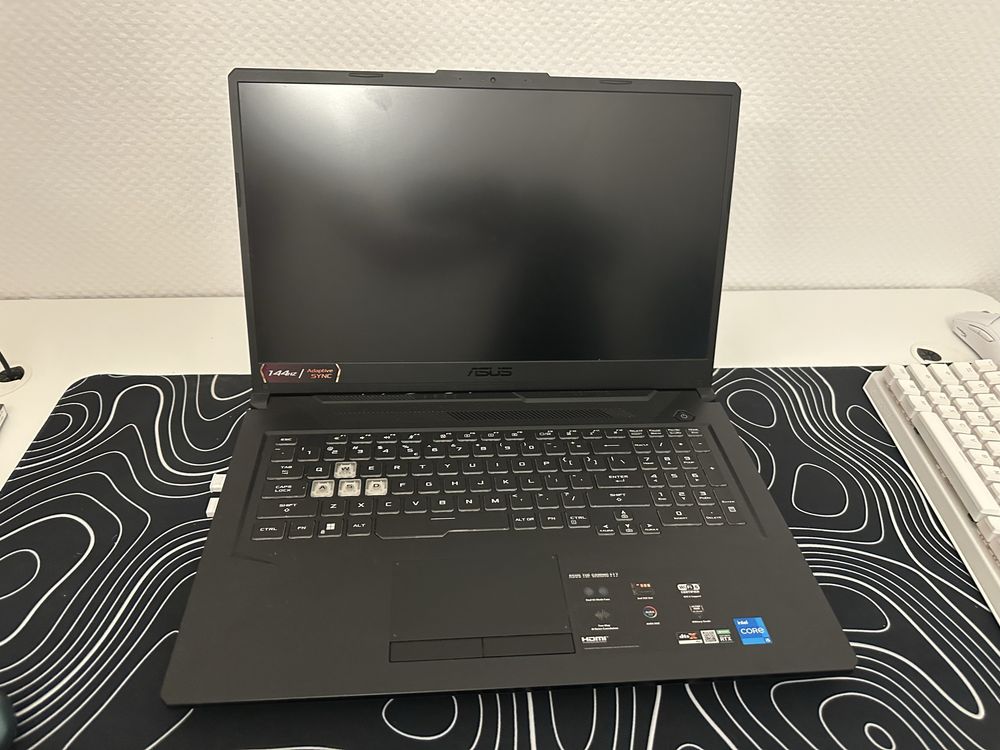 Laptop Asus Tuf F17