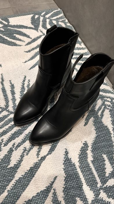 шкіряні козаки від українського бренду , kachorovska estro