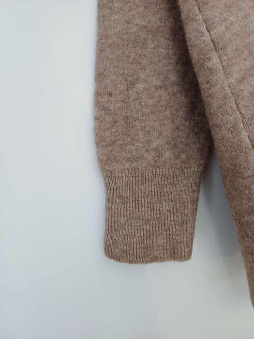 Massimo Dutti wełniany golf oversize beżowy wełna sweter z golfem