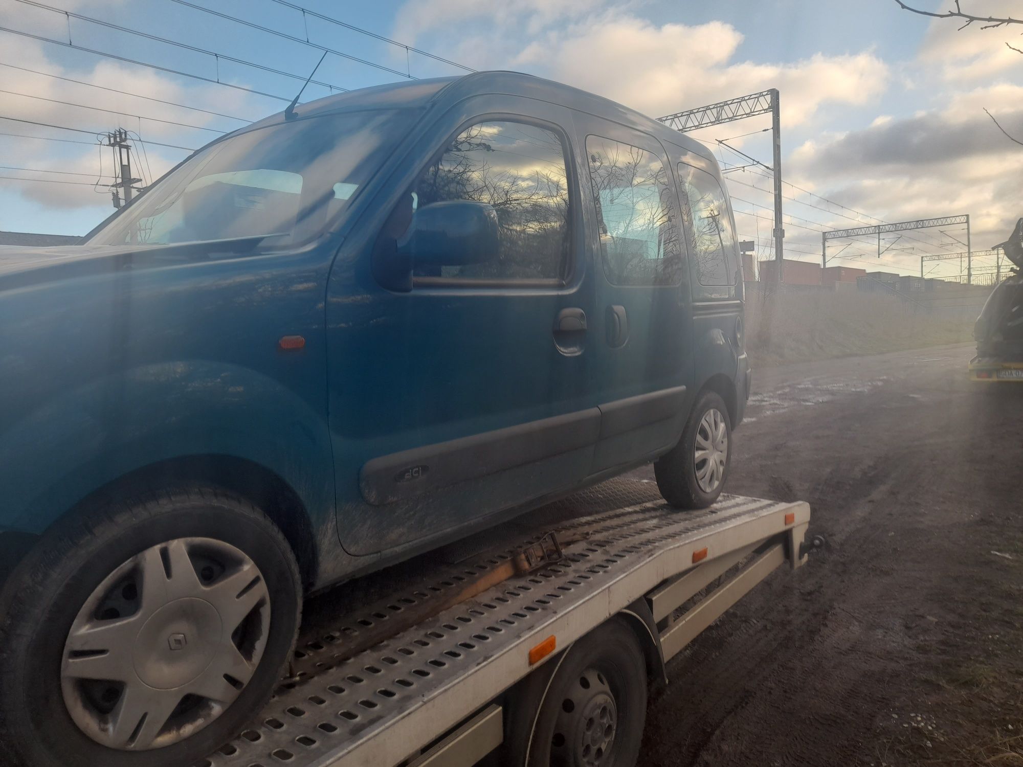 Renaut Kangoo 1.5 dci na części