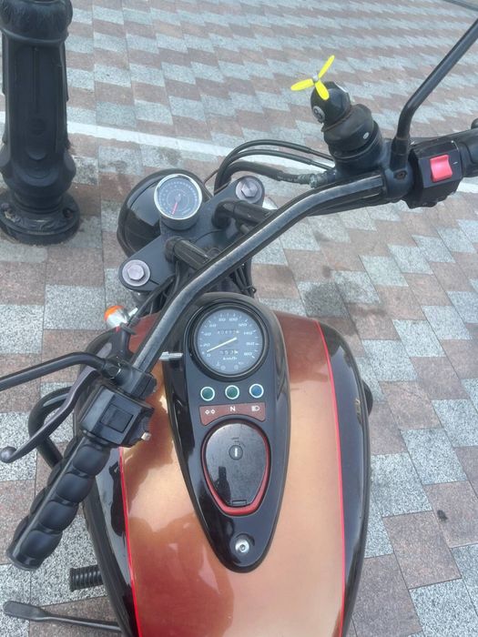 Kawasaki Eliminator 250