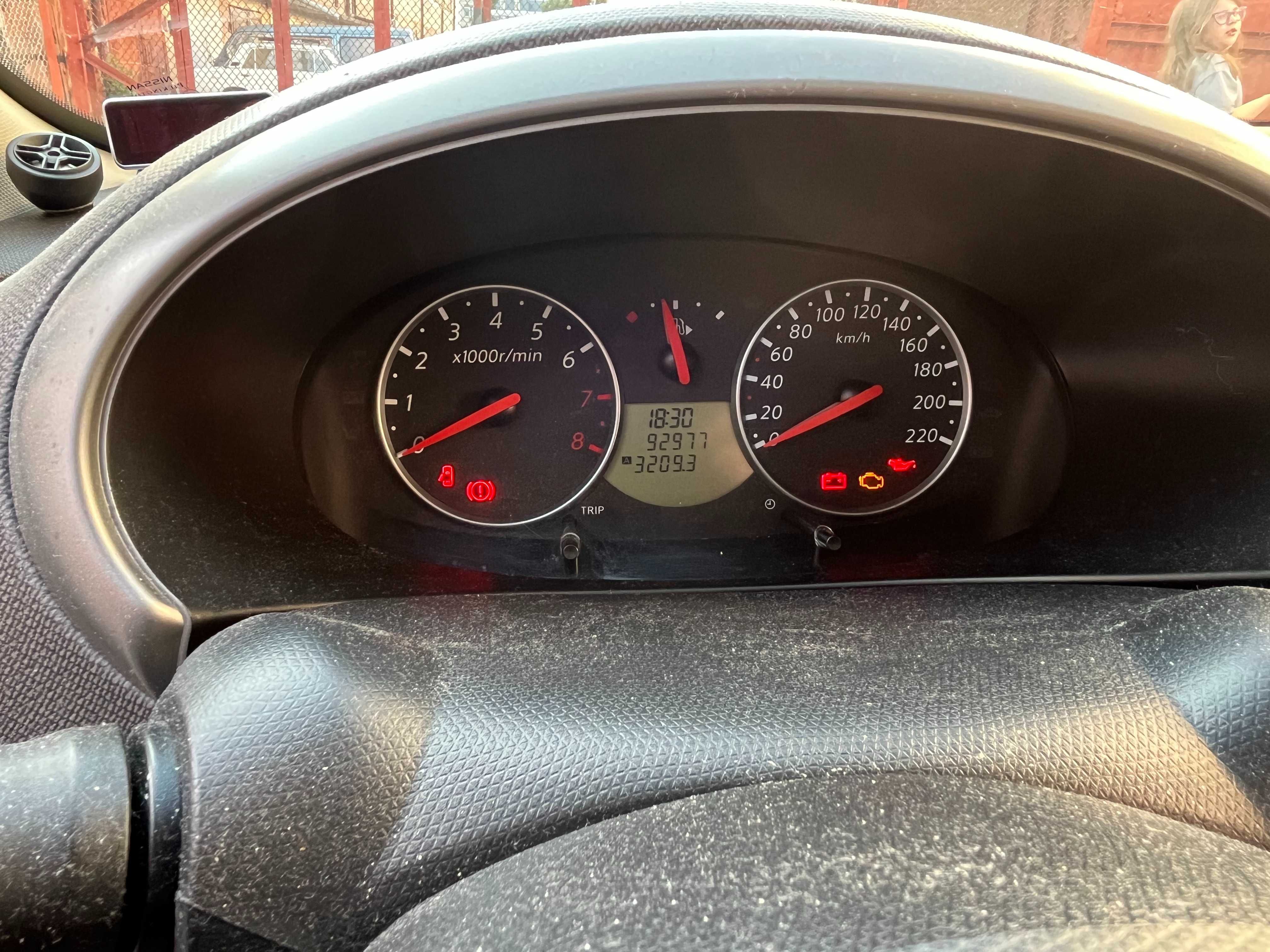 Nissan Micra 2006 1.2 AT (80 к.с.)