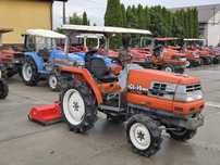Traktorek japoński Kubota GL19 z kosiarką bijakowa 4x4 rewers