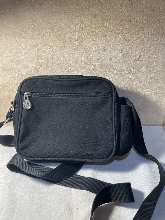 2  барсетки -сумки в комплекте больше и меньше