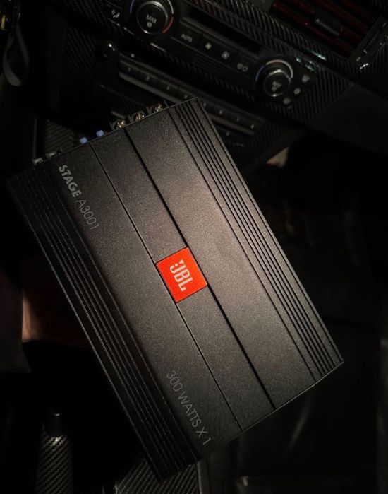 Wzmacniacz JBL stage A3001