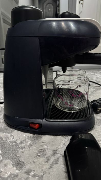 Кавоварка Delonghi