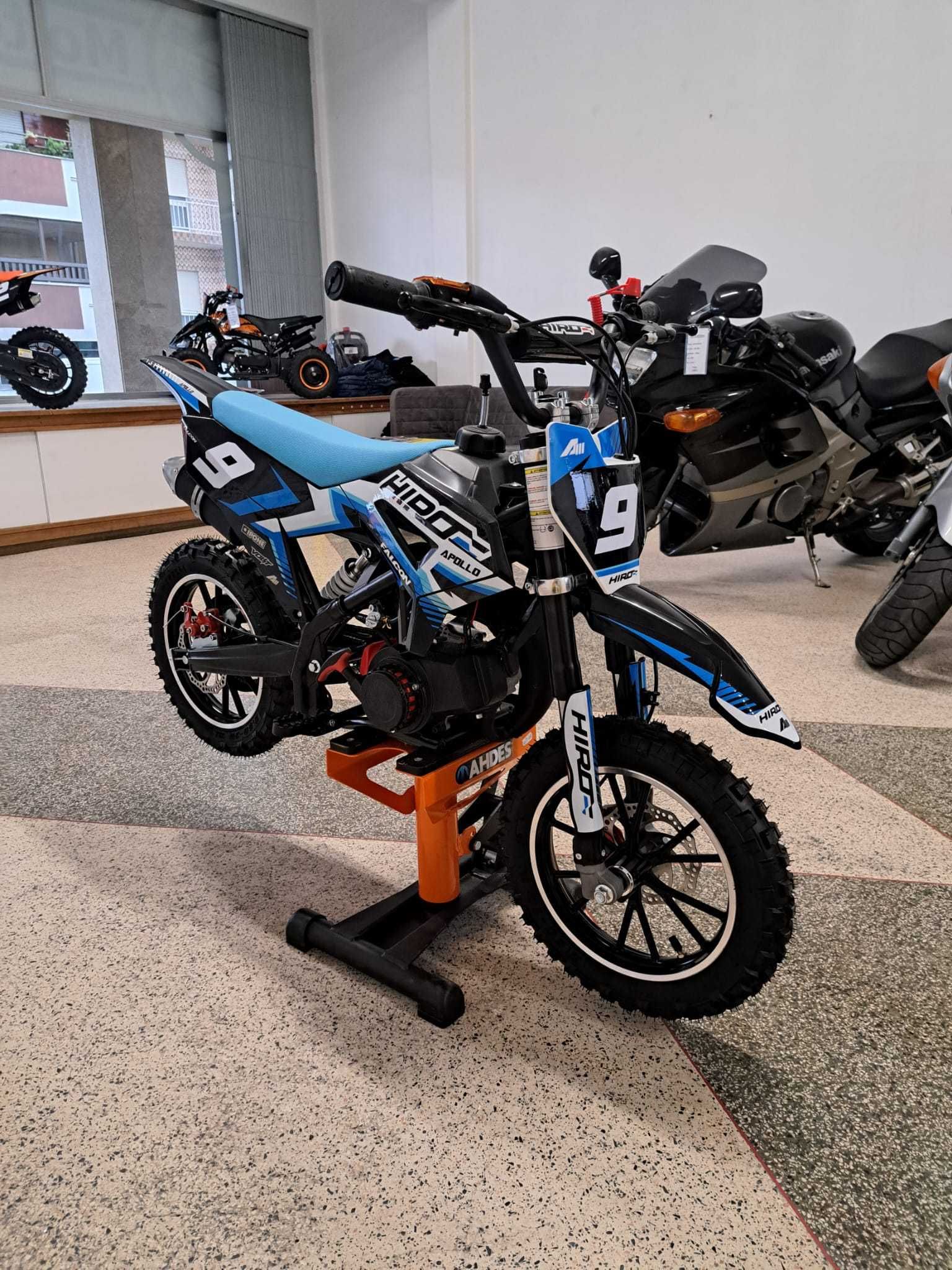 Apollo Hiro Falcon 49 cc PIT BIKE / POCKET BIKE
